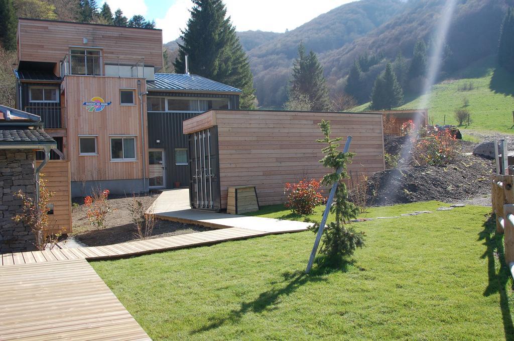 Aux 500 Diables Eco Lodge - Hotel Шамбон-сюр-Лак Экстерьер фото