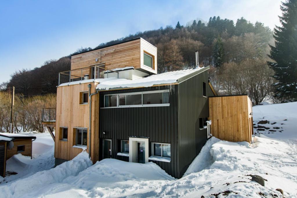 Aux 500 Diables Eco Lodge - Hotel Шамбон-сюр-Лак Экстерьер фото